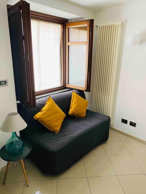 Casa Macrino Apartment Alba Buitenkant foto